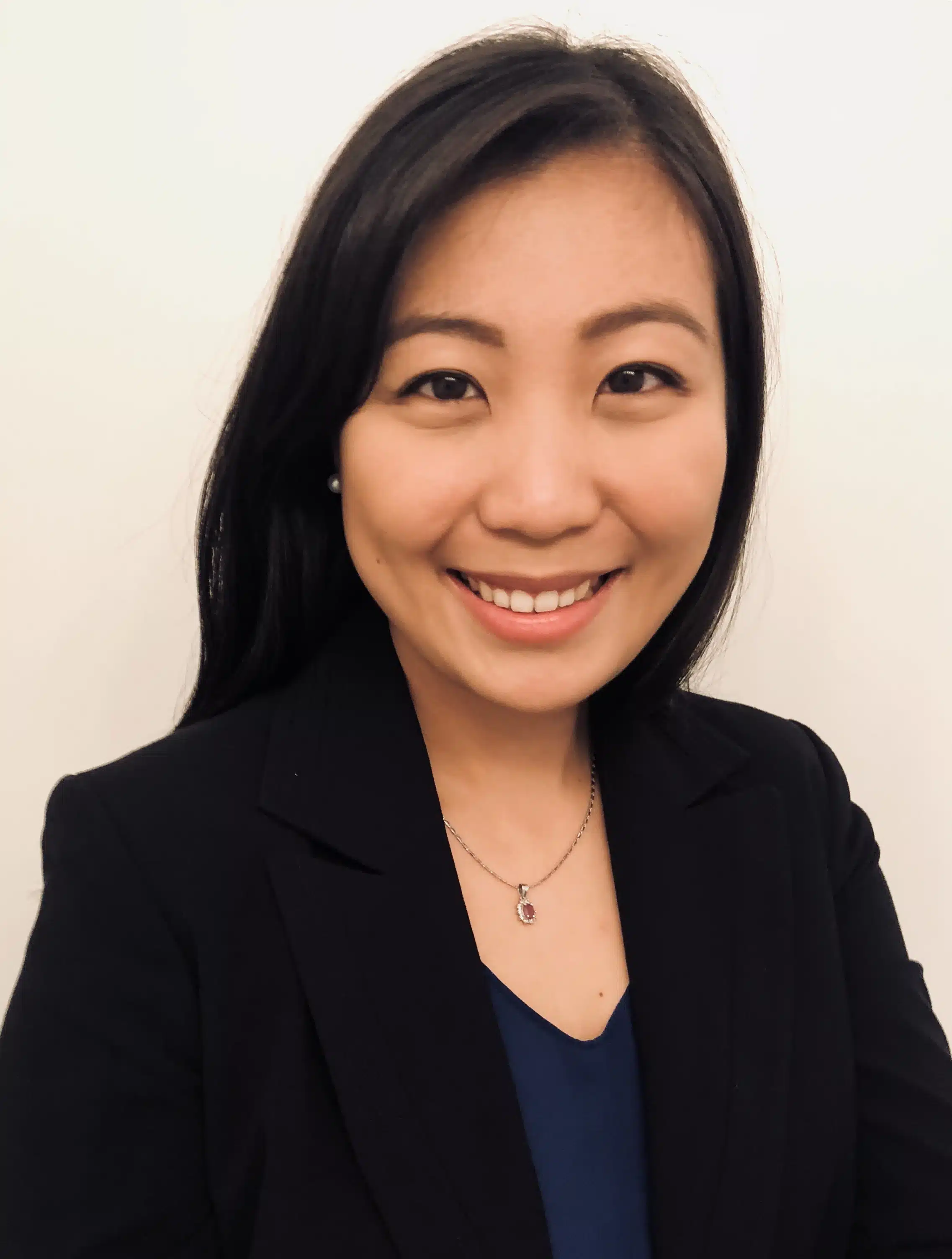 Dr. Amy Cao